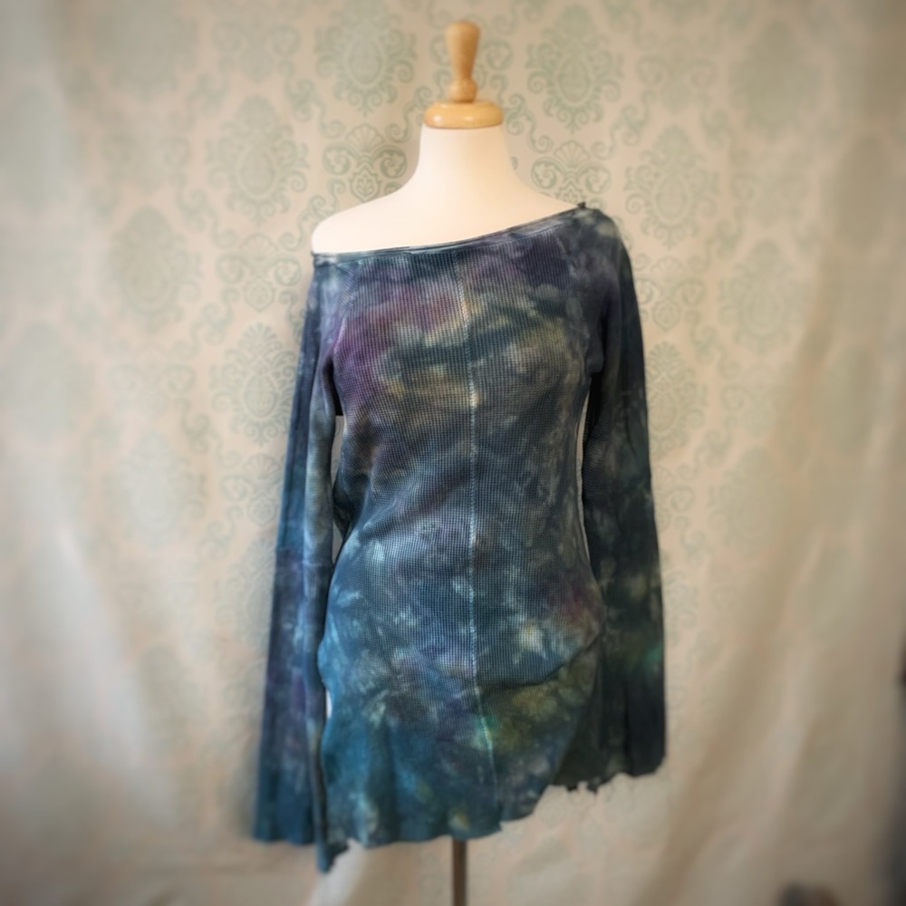 Handmade thermal tunic handdyed